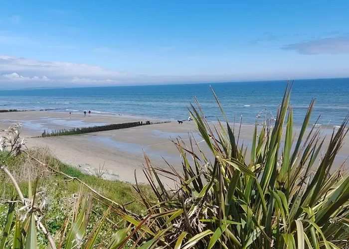 Cozy Seaside Holiday home Rosslare Harbour