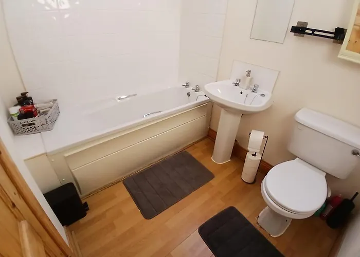 Cozy Seaside Holiday home